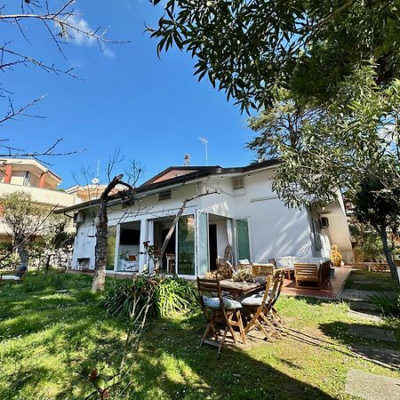 Appartamenti Villa Renata Ричоне Екстериор снимка